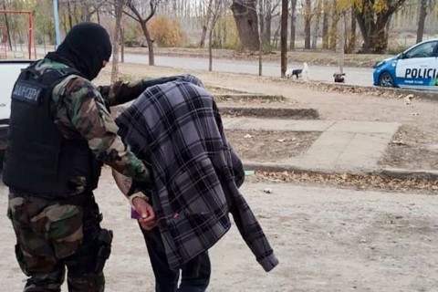 La Policía desbarató una banda que vendía drogas en San Patricio del Chañar