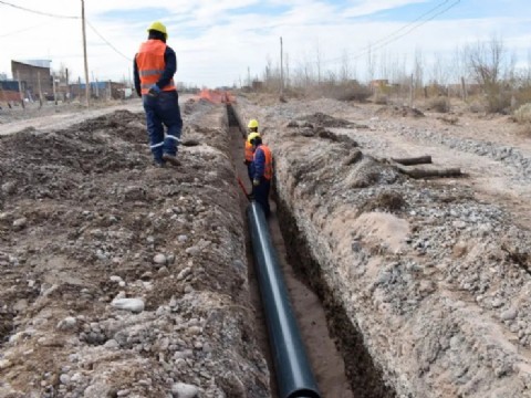 La Provincia avanza con obras trascendentales de agua potable