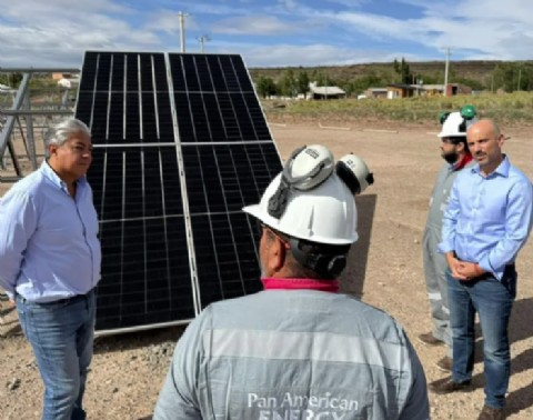 Avanza a buen ritmo la construcción del parque solar en Los Chihuidos