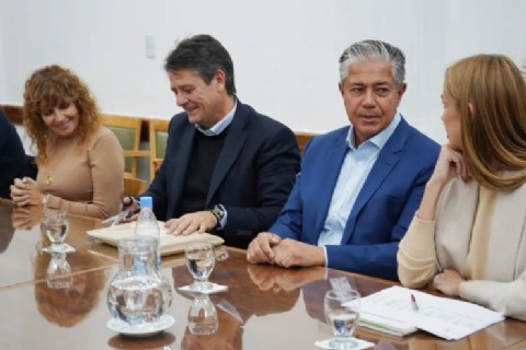 Se conocieron las ofertas para construir 42 viviendas en Capital