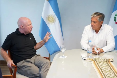 Campus de Tecnificación de Fútbol: Figueroa recibió a Carlos Mac Allister en Neuquén