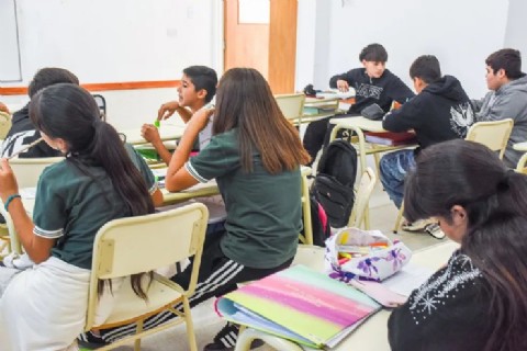 Expusieron el protocolo de intervención para escuelas frente a situaciones conflictivas