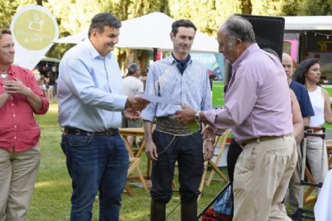 La Provincia acompaña con asistencia financiera al sector productivo