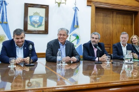 El Gobierno llevó a cabo apertura de sobres y hay cinco interesados en la explotación del hotel Termas de Copahue