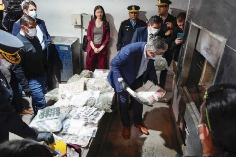 La Provincia realizó la segunda quema de drogas en el cementerio de Neuquén