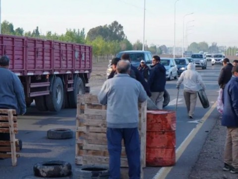 Ceramistas: Falta de producción y dependencia estatal