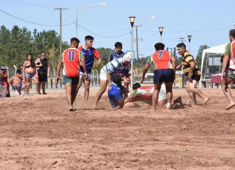 En Plottier se está disfrutando del Patagonia Beach Rugby