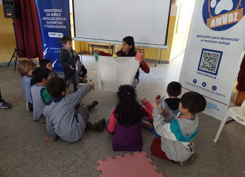 Realizaron jornadas sobre derecho animal en Villa Pehuenia – Moquehue